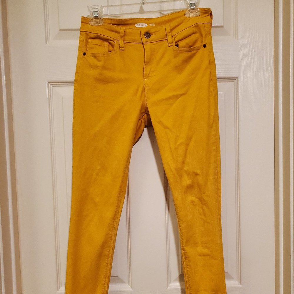 Old Navy Rockstar jeans